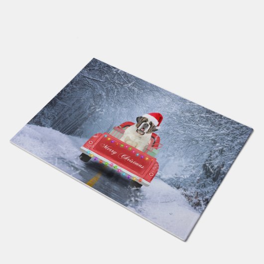サンバーナード雪の中の犬クリスマストラックに座って ドアマット (アングル)