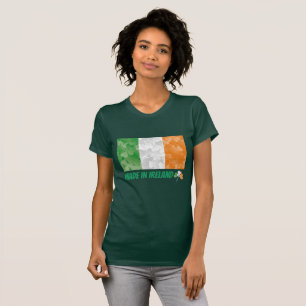 サンパトリックの日はアイルランドのシャムロックT-Shで作られた Tシャツ