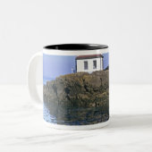 サンフアン島、ライム窯灯台 ツートーンマグカップ (正面左)