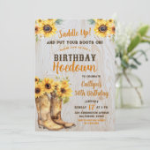 サンフラワーウエスタンホームダウン素朴誕生日女性のカーボーイ 招待状 (スタンド正面)