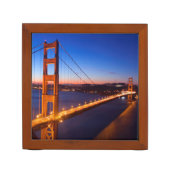 サンフランシスコおよびゴールデンゲートブリッジ上の夜明け ペンスタンド (正面)