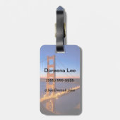 サンフランシスコおよびゴールデンゲートブリッジ上の夜明け ラゲッジタグ (裏面縦)