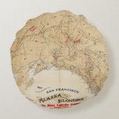 サンフランシスコからのアラスカへの地図の提示ルート ラウンドクッション (裏面)