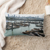 サンフランシスコとピア39シーライオンズシティスカイライン ランバークッション (ブランケット)