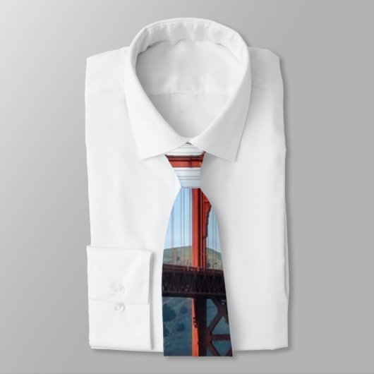 サンフランシスコのゴールデンゲートブリッジそして城砦ポイント ネクタイ (タイ)