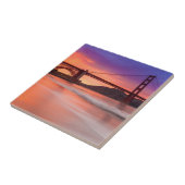 サンフランシスコのゴールデンゲートブリッジの捕獲 タイル (側面)