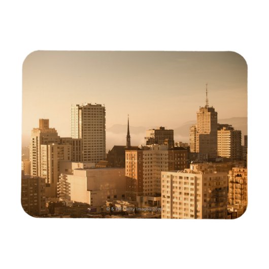 サンフランシスコのノブヒルの景色と霧 マグネット (横)