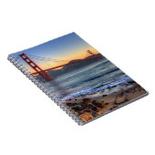 サンフランシスコ湾の道からのゴールデンゲートブリッジ ノートブック (右側)