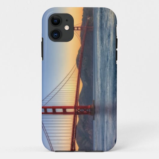 サンフランシスコ湾の道からのゴールデンゲートブリッジ Case-Mate iPhoneケース (裏面)