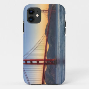 サンフランシスコ湾の道からのゴールデンゲートブリッジ iPhone 11 ケース