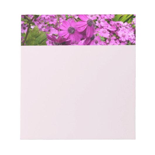 サンフランシスコ産の紫色の花 ノートパッド (正面)