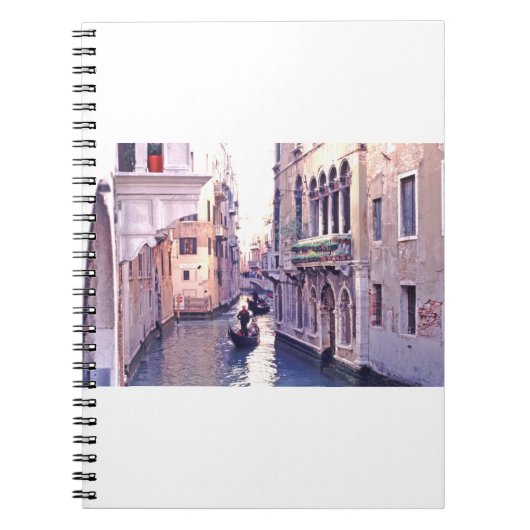 サンポロ近郊の運河を航行するゴンドラ ノートブック (正面)