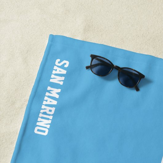 サンマリノ国旗の華やかな愛国心 ビーチタオル (インサイチュ)