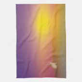 サンライズの草深い丘にかわいい白いバニーラビット キッチンタオル (縦)