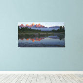 サンライズアットシュヴァバッカーランディングアットグランドテトン キャンバスプリント (インサイチュ (ウッドフロア))