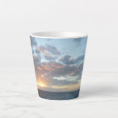サンライズアットシーIパステルシースケープ カフェラテマグ (正面)