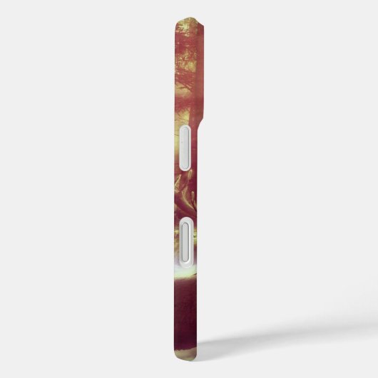 サンライズゴールデンアワーの霧の多い森の中の雄シカ Case-Mate iPhoneケース (裏面 / 右)