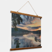 サンライズレイクビューシーニックウォーターフロントフォト 吊り下げ型タペストリー (傾斜あり)