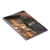 サン·ミゲル·デの通り上のアーキテクチャ ノートブック (右側)