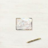 サーカスで演奏する男性の曲芸師 ポストイット (デスク上)