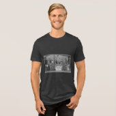 サーカスのサイドショーの奇人たち トライブレンドＴシャツ (正面全面)