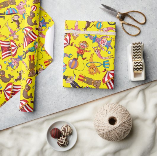 サーカスのビッグトップ包装紙 ラッピングペーパー (クラフト)