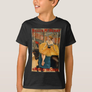 サーカスのA夜のNellie McHenry Tシャツ