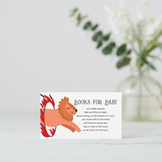 サーカスまたはカーニバルをテーマにした赤ちゃんシャワーブックリクエスト エンクロージャーカード (スタンド正面)