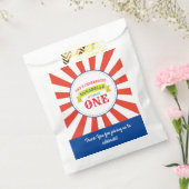 サーカスカラフルキュート1歳の誕生日パーティーテーマ フェイバーバッグ (封をした状態)