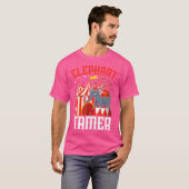 サーカス団の動物トレーナーリングマスターエレファント Tシャツ (正面フル)