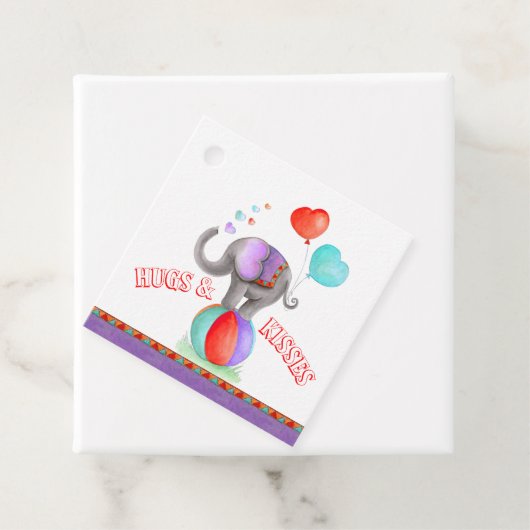 サーカス象の赤ちゃんシャワーハグとキス フェイバータグ (インサイチュ)