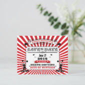 サーカスSteampunk結婚式の日付赤を保存 案内ポストカード (スタンド正面)