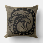 サーキュラードラゴンシルエット装飾用クッション クッション (正面)