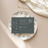 サージグリーンのQRコード付き返信カードとスクリプトフォント 出欠カード