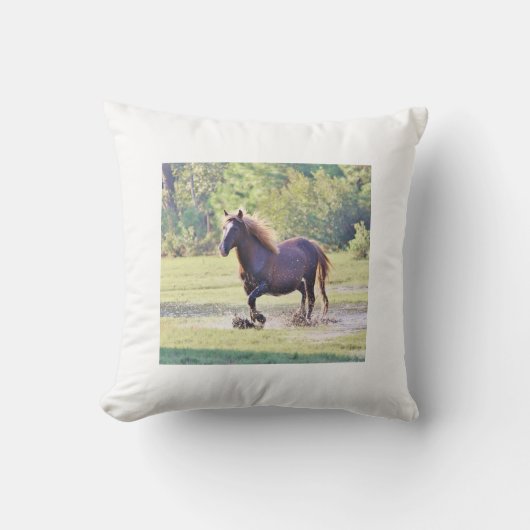 サーファーの男の枕 クッション (正面)