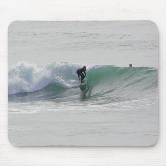 サーファーをサーフする海洋波 マウスパッド (正面)