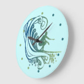 サーファーカッコいいライディングティール（緑がかった色）ブルー海波 ラージ壁時計 (傾斜)