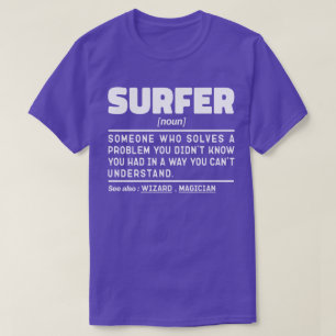 サーファー名詞定義ビーチサーフィンウォータースポーツ Tシャツ