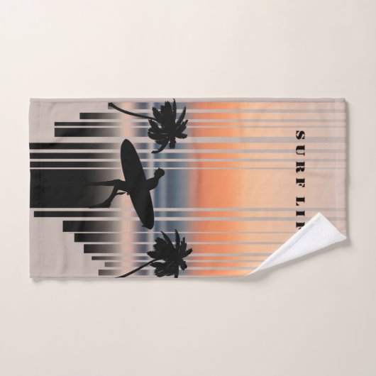 サーファー歩くインビーチアットサンセット |サーフライフ ハンドタオル (ハンドタオル)
