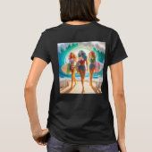 サーフィンをする女の子のトリオ ビーチ ウォーク Tシャツ (裏面)