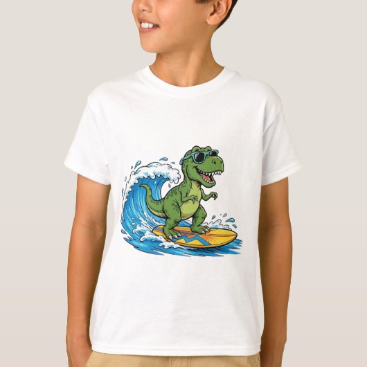 サーフィンをする恐竜のTシャツ サーファサウルス Tシャツ (正面)