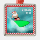 サーフィンサーファークリスマスホリデーギフト メタルオーナメント (正面)