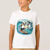 サーフィンペンギンとサメのハイタッチ Tシャツ (正面)
