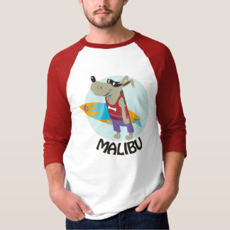 サーフィン犬のTシャツマリブ Tシャツ