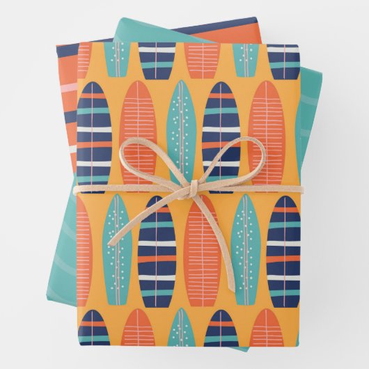サーフィン誕生日オレンジとターコイズサーフボード ラッピングペーパーシート (インサイチュ)