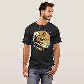 サーフィン ネコ レトロ ビンテージ 日没 ビーチ 夏 海岸 Tシャツ (正面フル)