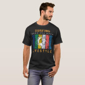サーフィンIts aライフスタイルおもしろいT Tシャツ (正面フル)