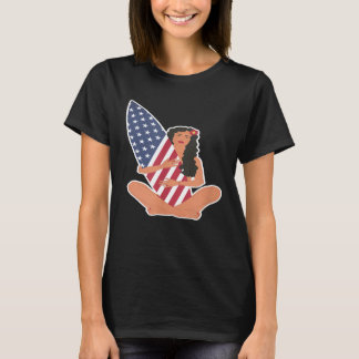サーフガールUSAアメリカ国旗Boho Tシャツ