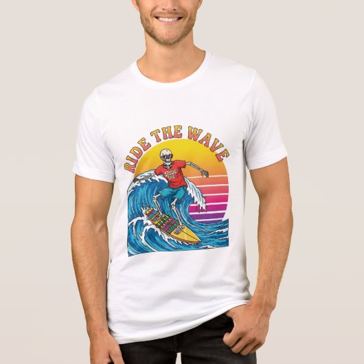 サーフスケルトンが波に乗る | 夏クールビーチT- トライブレンドTシャツ (正面)