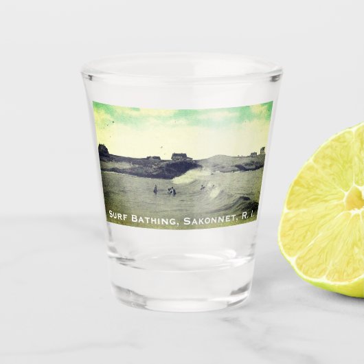 サーフバッシング、ウォーレンのポイントビーチ、リトルコンプトン ショットグラス (正面)